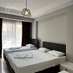 Guenaydin מלון 4*