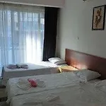 Hotel Guenaydin 4*
